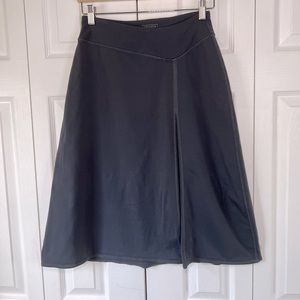 Athleta dark grey midi active skirt with pleat Sz XSP